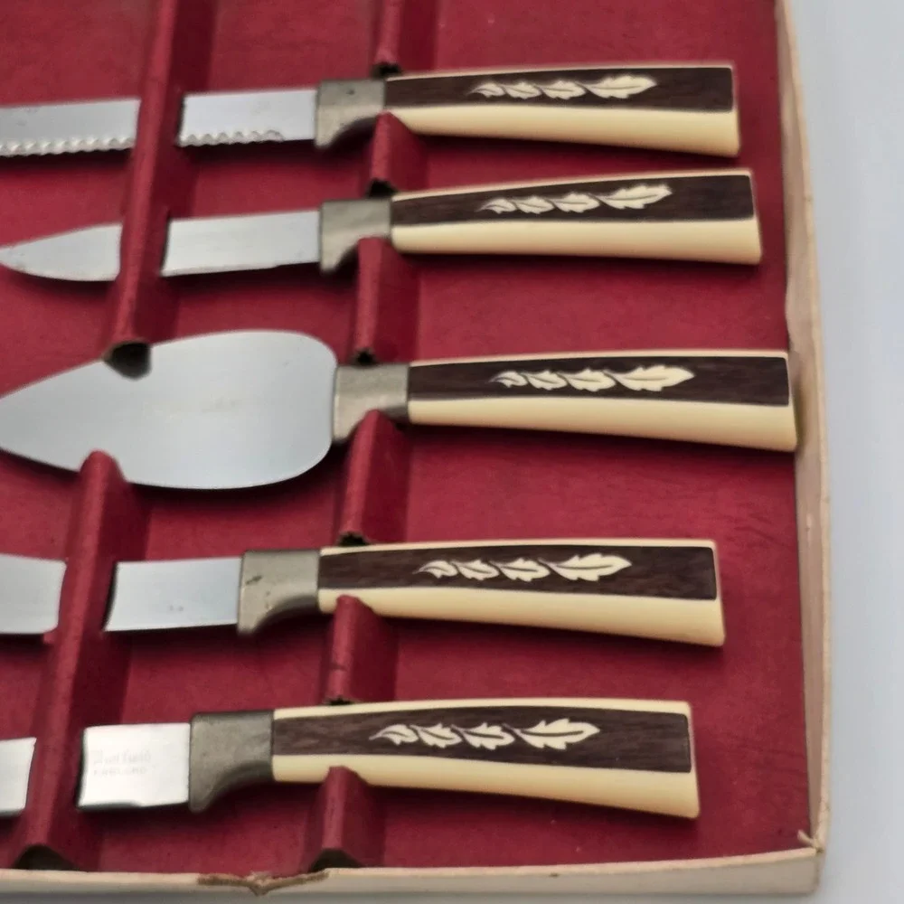 Regent Sheffield Vintage 5 Piece Cheese Knife Set Stainless Steel England MCM